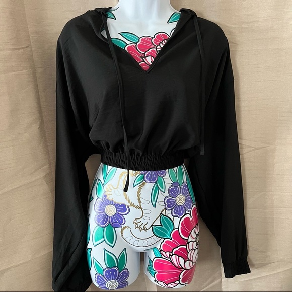 Zara Cropped Black Hooded Blouse - Picture 1 of 5